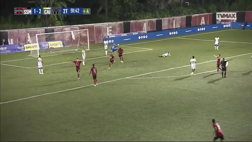 Gabriel Torres anotó por segunda vez ante CAI