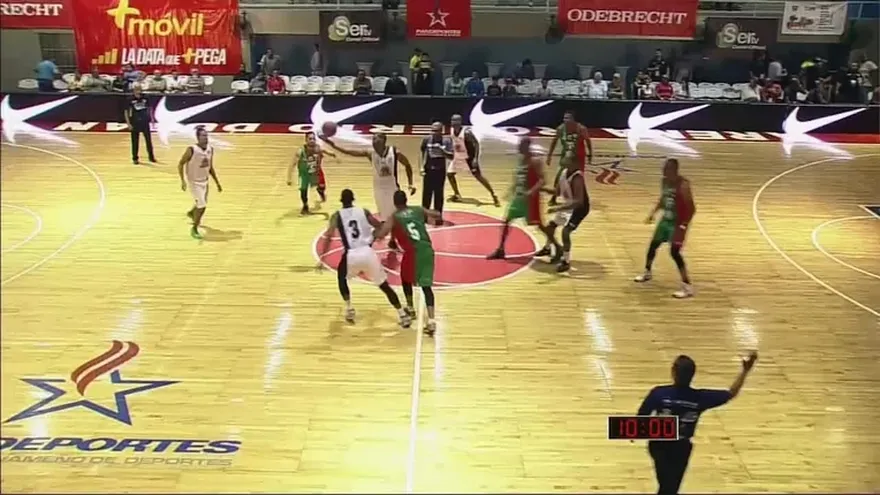 Los Toros de Chiriquí ganaron 94 a 81 a los Halcones de Calle P