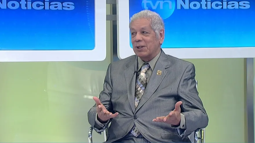 Ernesto Triana, Doctor