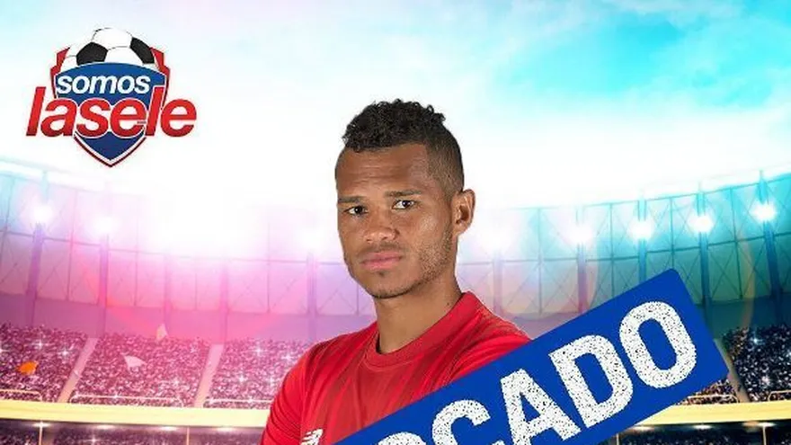 Nueve frases con Rolando Blackburn, un nueve de área