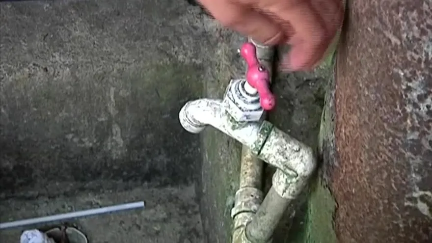 Varias comunidades en Bocas del Toro permanecen sin agua