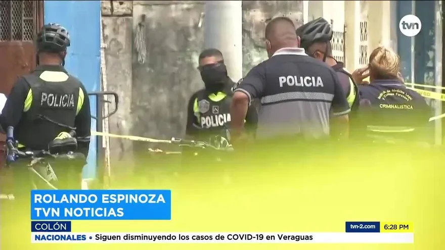 Investigan homicidio de dos jóvenes en Colón