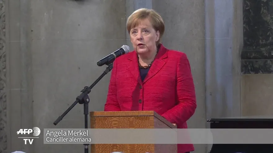 Merkel aboga contra antisemitismo en Argentina