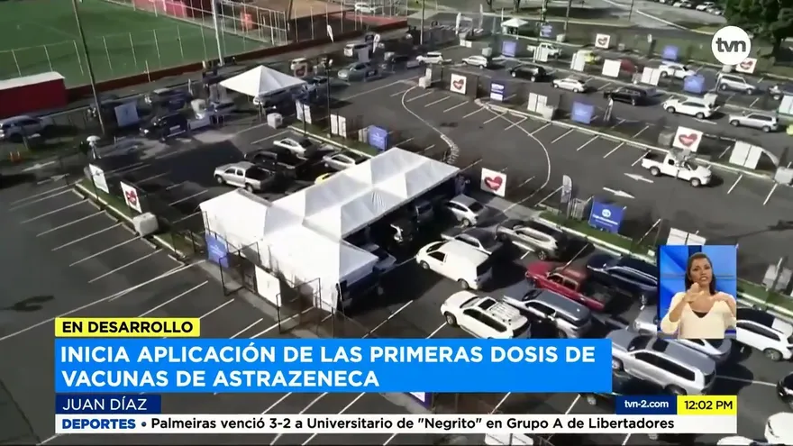 Ministros y viceministros se aplican vacuna de AstraZeneca