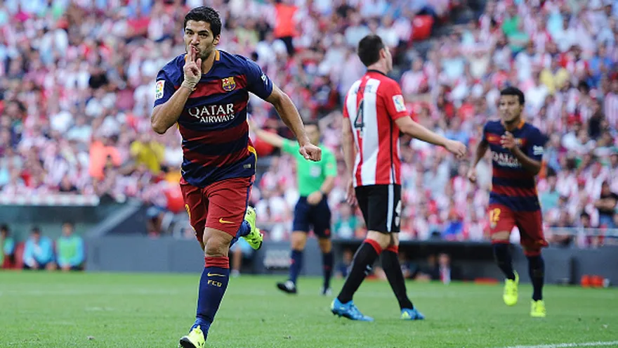 Suárez celebra su gol.