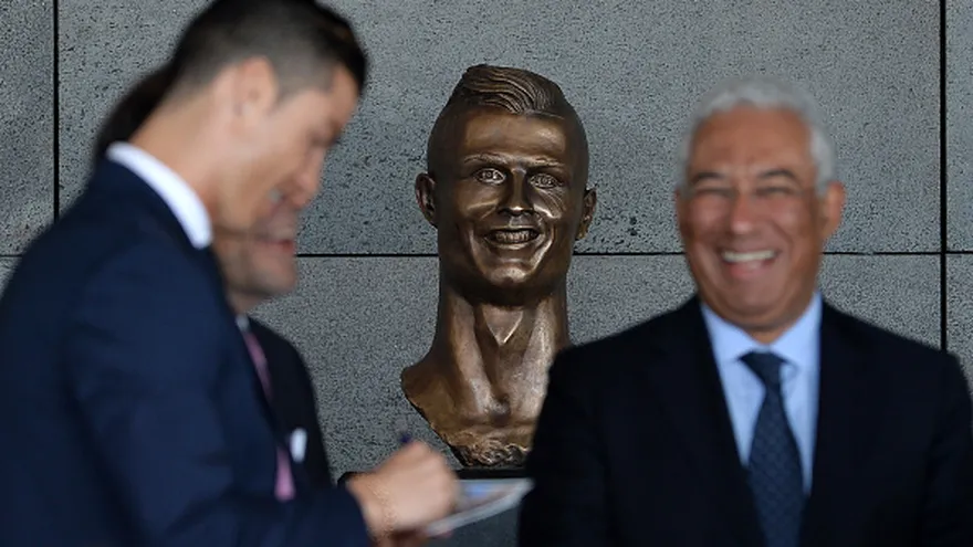 Busto de Cristiano Ronaldo