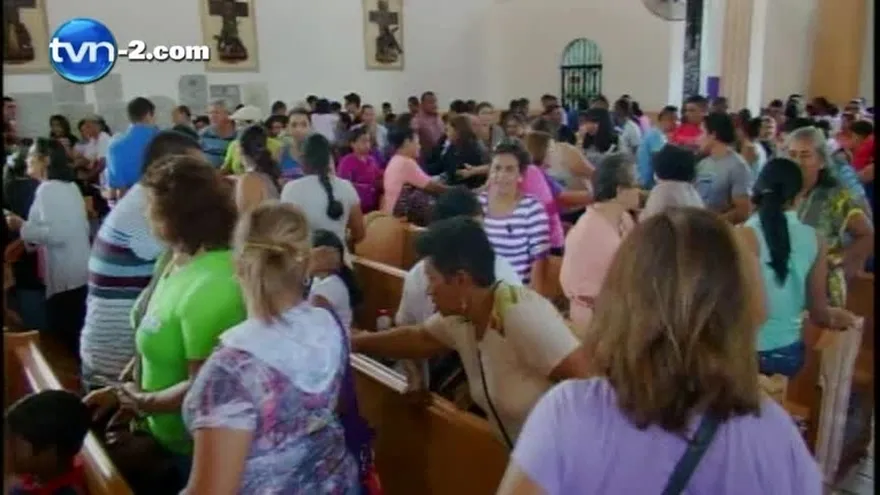 Iglesia de San Felipe de Portobelo recibe a ciento de devotos