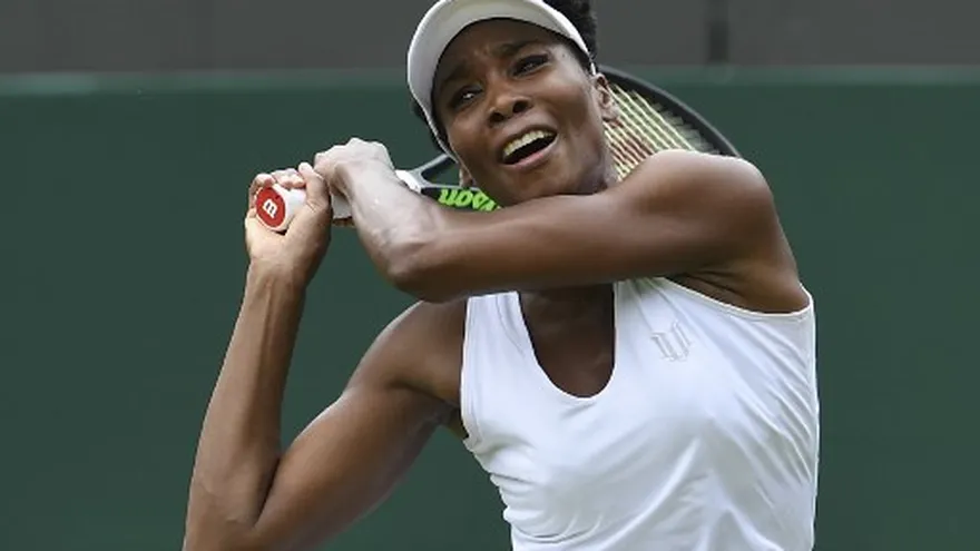 Venus Williams entre lágrimas en Wimbledon por accidente de auto.