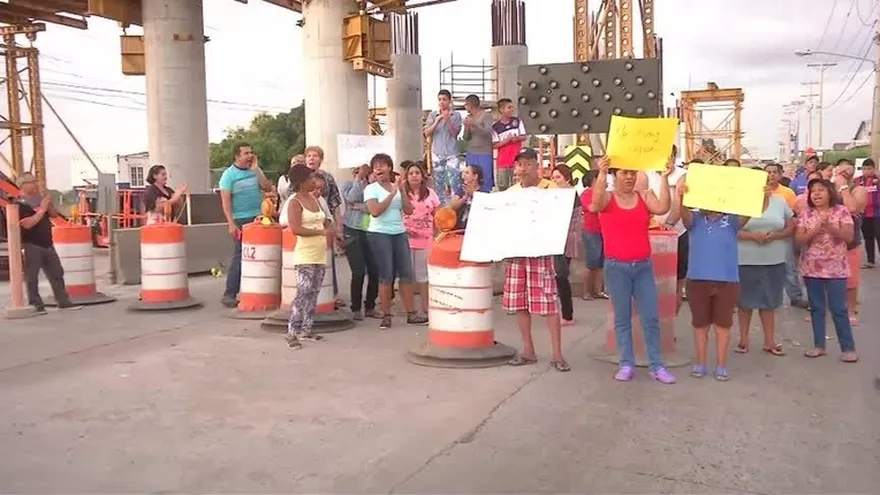Residentes de Villa Daniela exigen Agua al Idaan