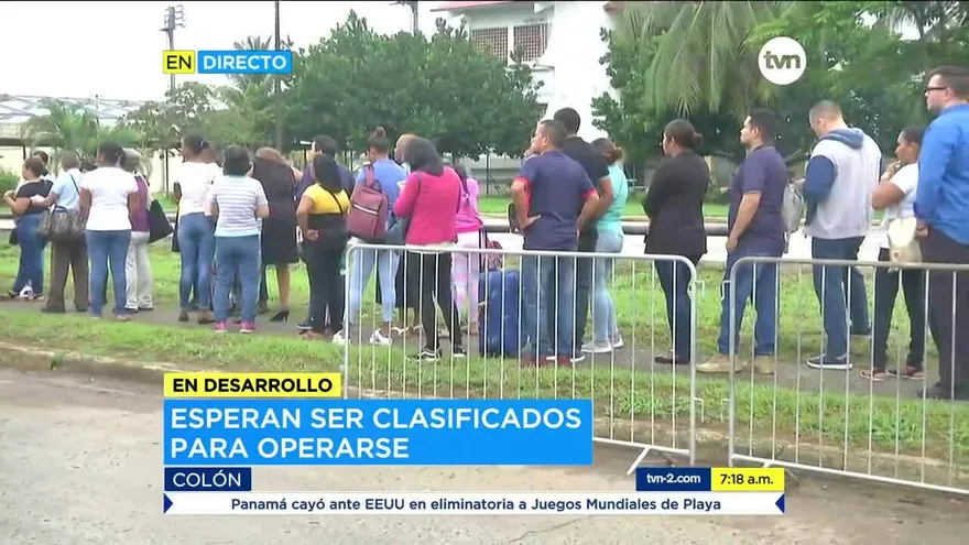 Largas filas en Colón por asistencia médica en buque hospital