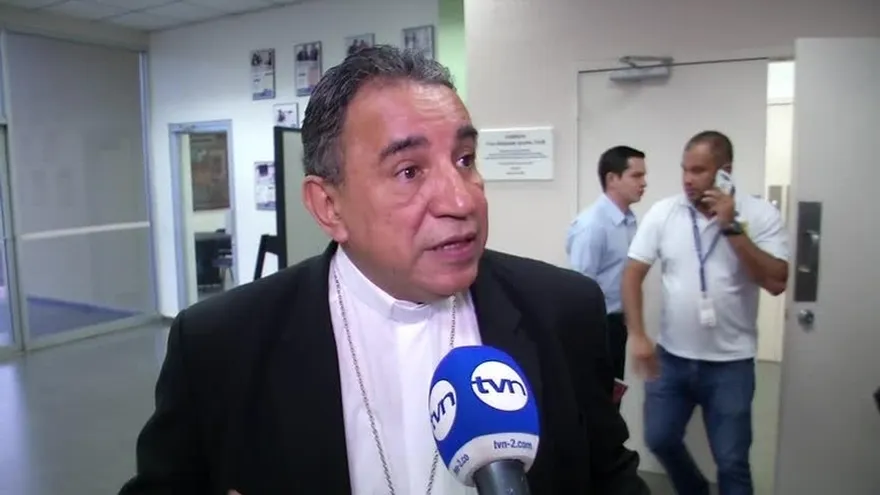 Arzobispo Ulloa exhorta a que se dé un alto a la violencia