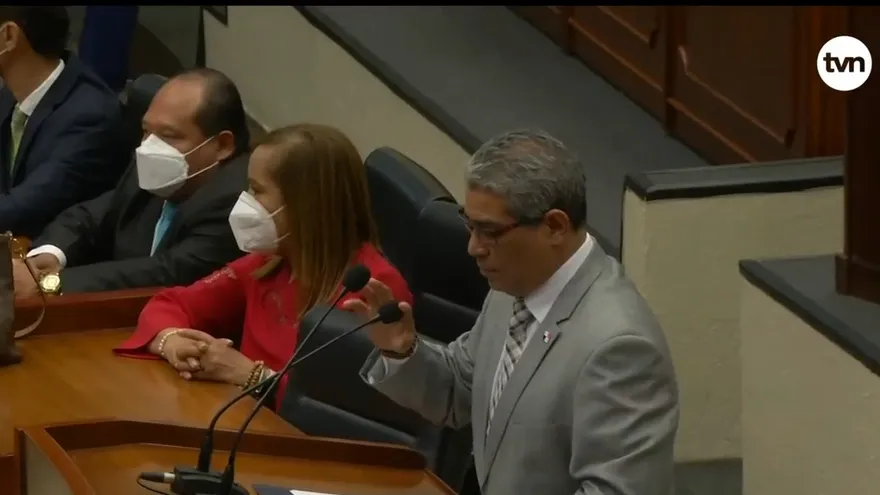 Presentan a la Asamblea ley sobre importación de medicinas