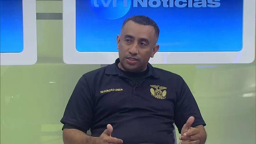 Edilberto Madrid, Trabajador en Seguridad