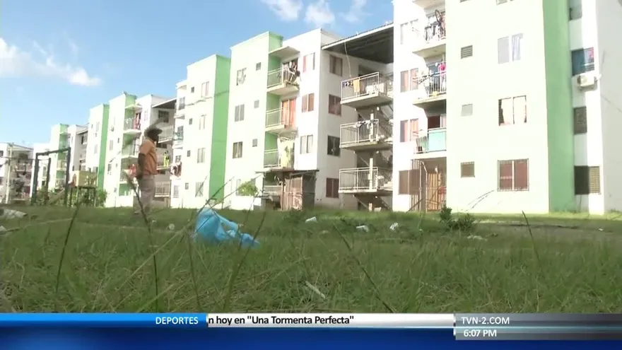 Residentes de Curundú protestaron por deterioro de proyecto habitacional