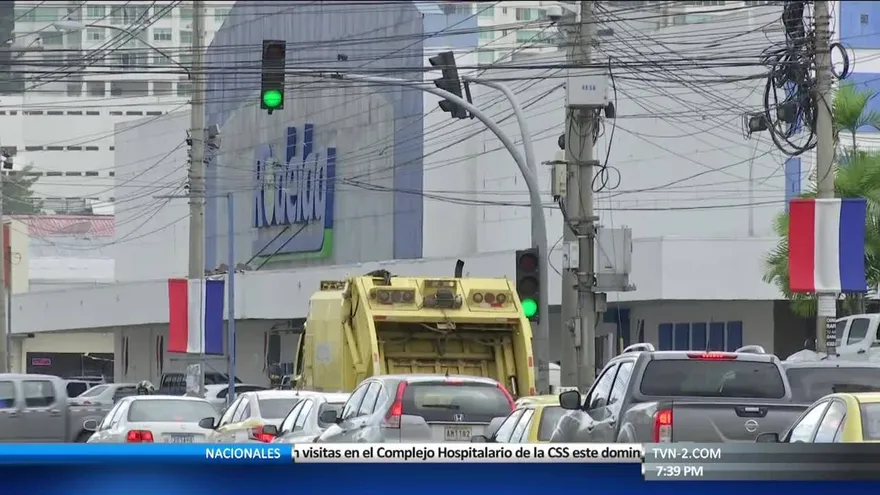 ATTT analiza medidas para regular circulación vehicular