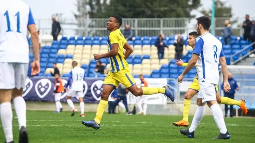Eduardo Guerrero con gran actuación en el Maccabi Tel Aviv