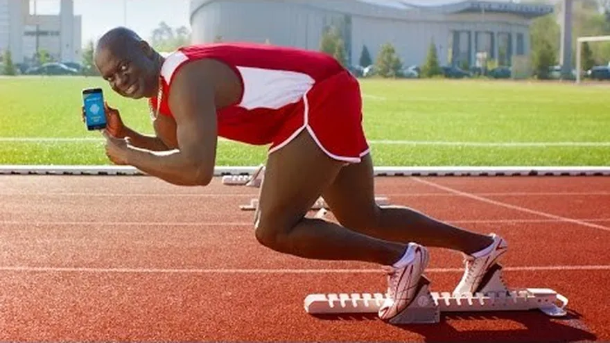 Anuncio publicitario con Ben Johnson como protagonista