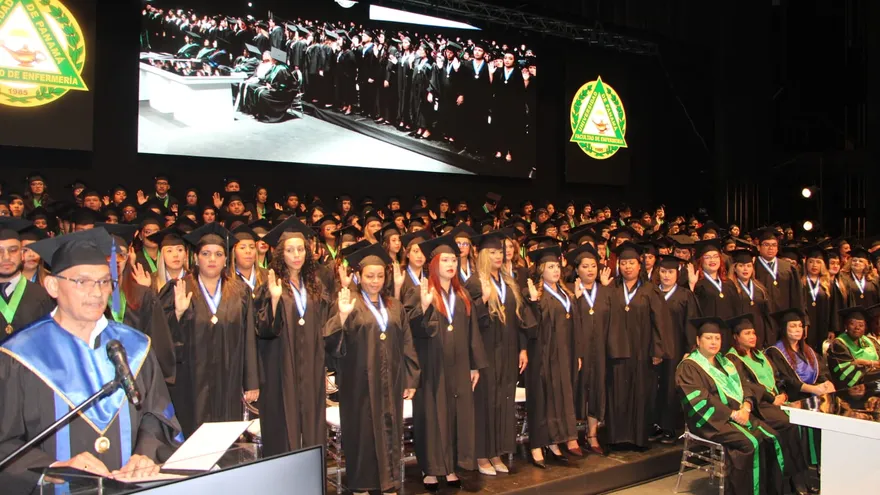 University of Panama adds 206 new nursing professionals to healthcare system
