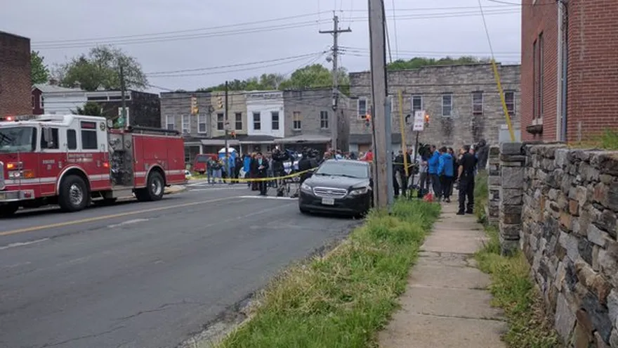 Desalojan emisora de televisión FOX por amenaza de bomba. Fotografía cortesía @FOXBaltimore