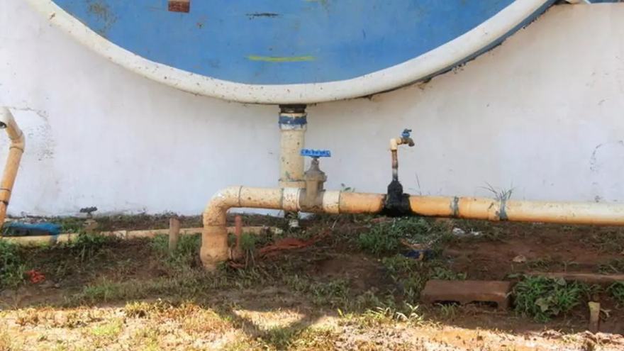 Autoridades se reúnen para analizar tema de agua potable en cárceles