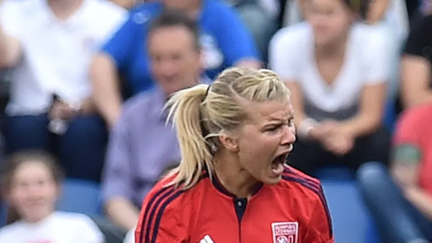 La noruega Hegerberg (Lyon) es elegida mejor jugadora de la UEFA