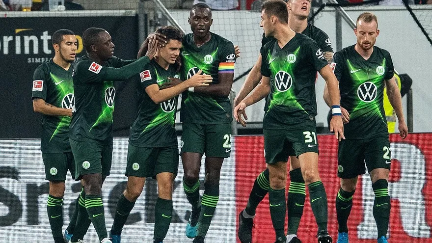 Wolfsburgo empata en Düsseldorf y deja pasar ocasión de ser líder