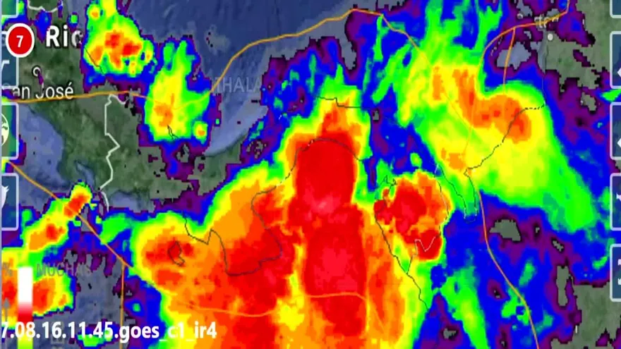 Paso de onda tropical generó lluvias en varios puntos del país