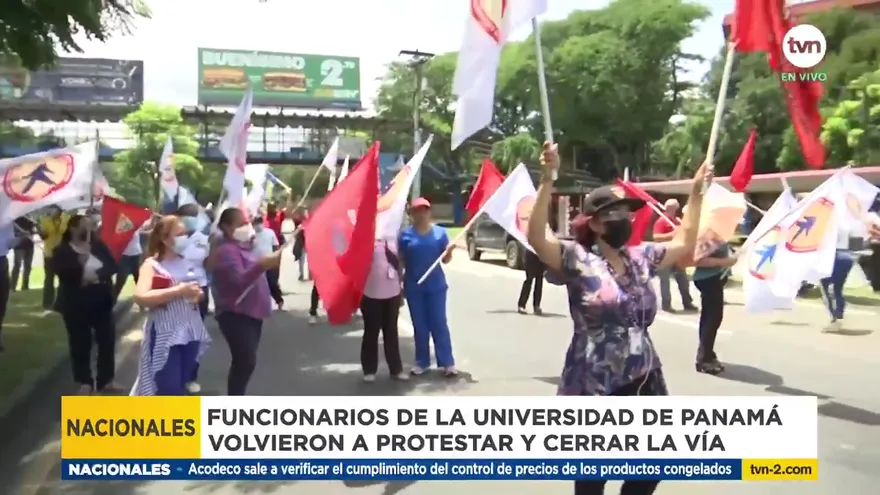 Funcionarios de la Universidad de Panamá volvieron a cerrar la Vía Transistmica