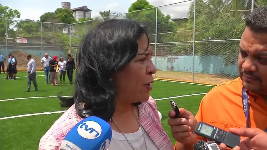 Paredes confirma nuevas destutuuciones en el Meduca