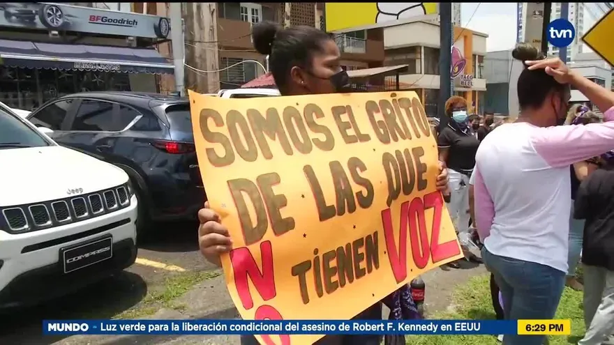 Protestan por femicidios