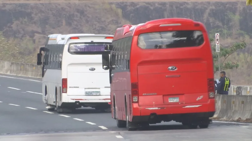 Habrá sanciones a transportistas que aumenten pasaje.