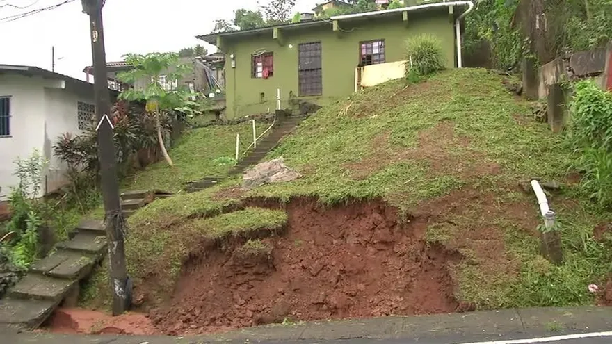 Estructuras en peligro por la llegada de las lluvias