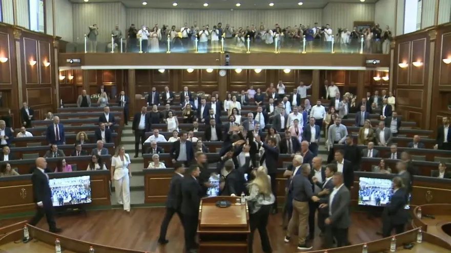 Kosovo MP Throws Eggs at Prime Minister Kurti Amid Political Crisis