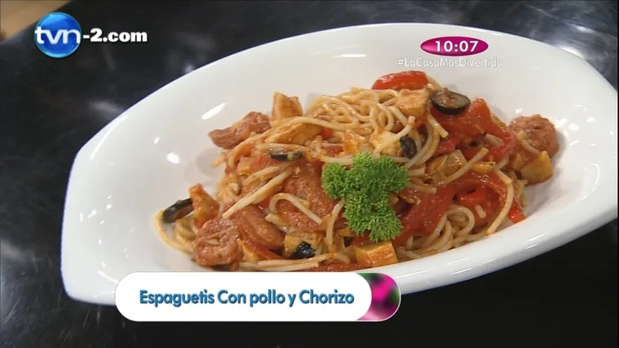 Receta - Espaguetis con pollo y chorizo