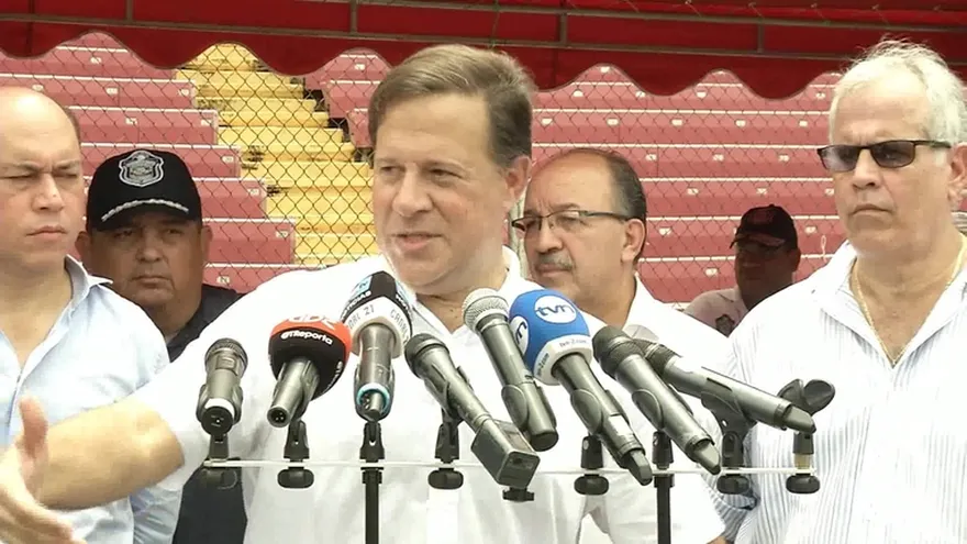 Varela reacciona ante cambio de decisiones del Gobierno