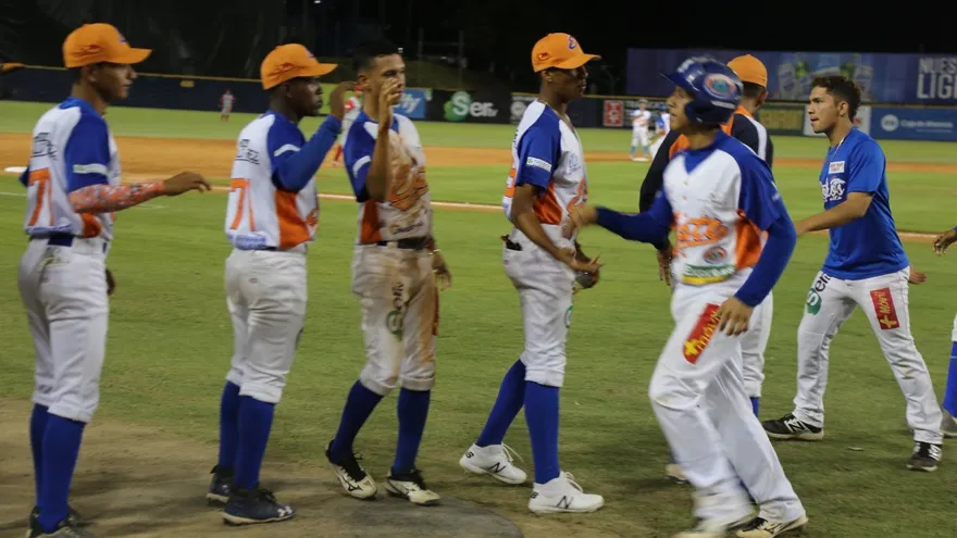 Panamá Este vence a Coclé para seguir en batalla por el título