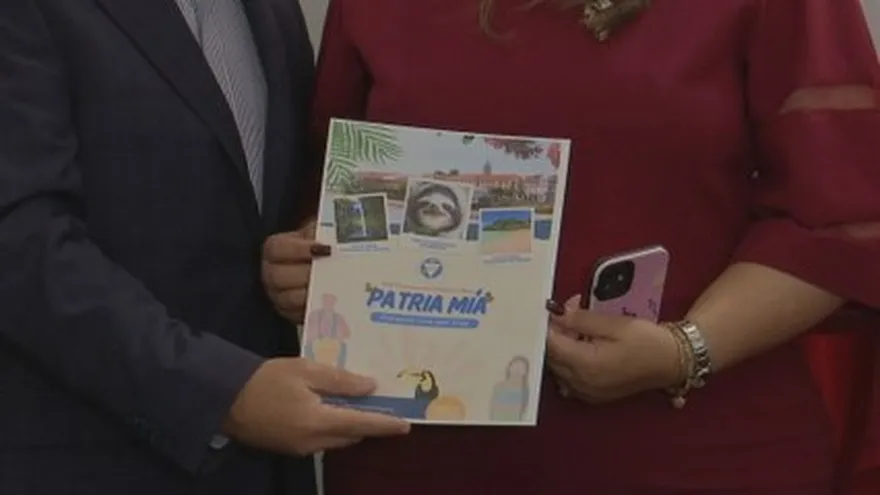 Concurso de afiches Patria Mía 2024