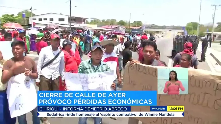 Manifestantes de Cieneguita cierran por 6 horas vía Panamericana