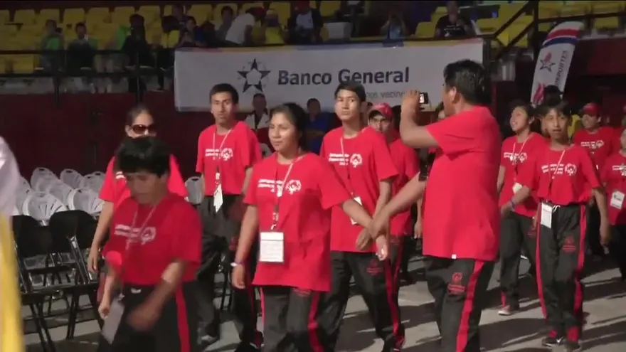 Realizan acto de clausura de los III Juegos Latinoamericanos de Olimpiadas Especiales