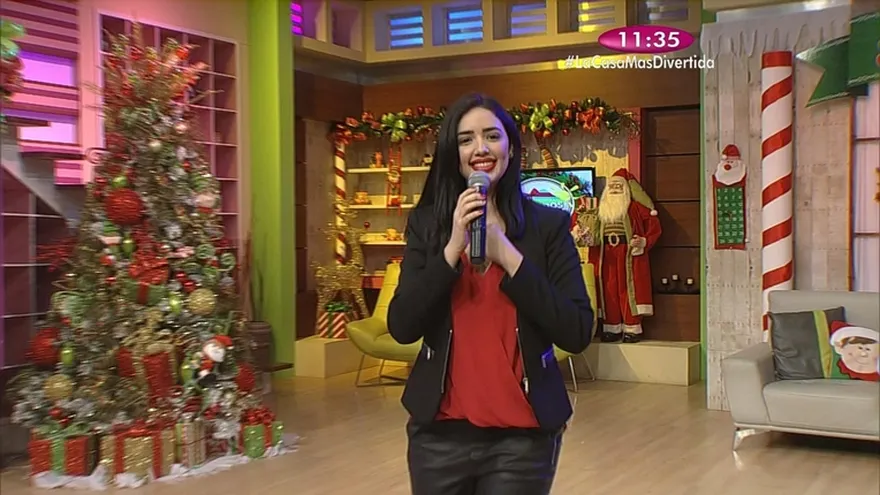 Artista - Dayana Saez "Regalo de Amor"