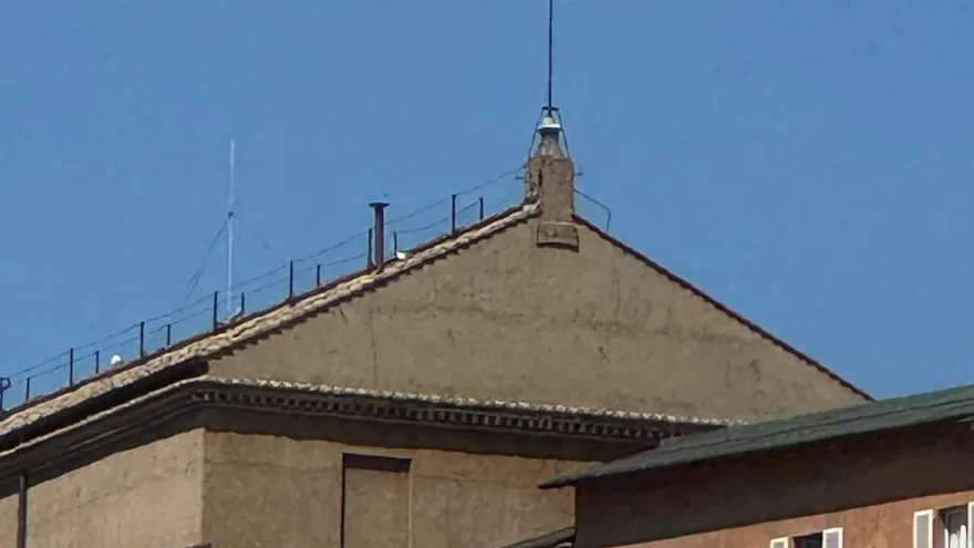 Chimenea instalada en la Capilla Sixtina