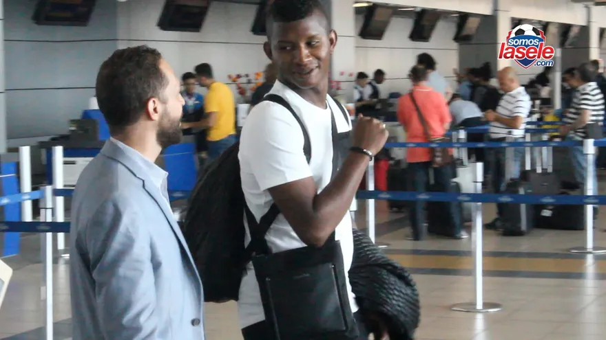 Fidel Escobar, ya tomó su avión rumbo a Lisboa, Portugal