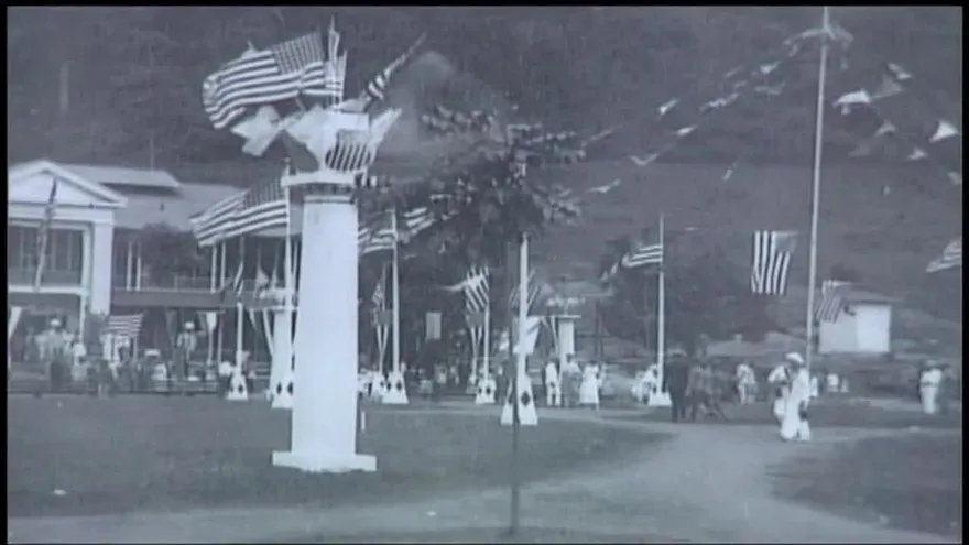 Celebran aniversario de siembra de banderas en la zona del canal