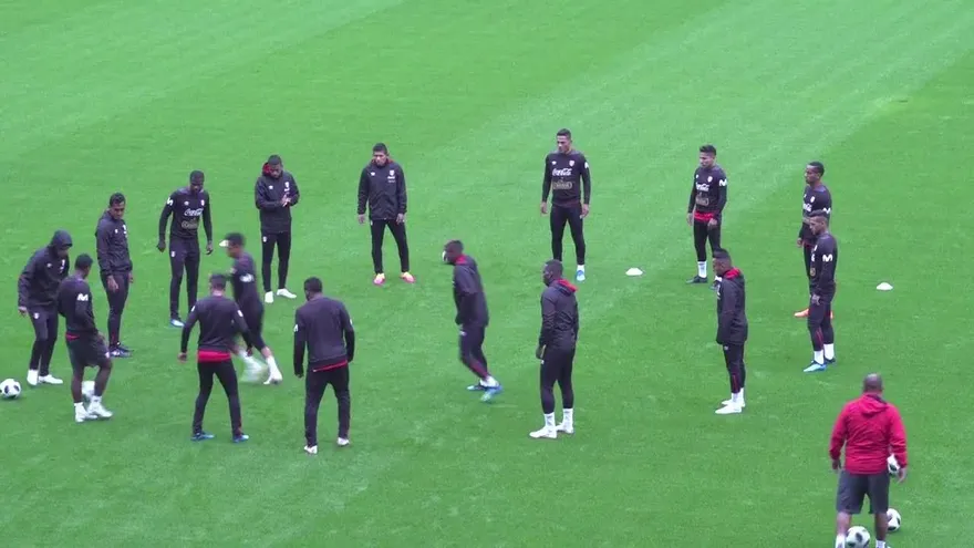 Primer entrenamiento de Perú en Rusia