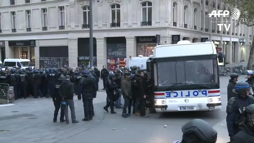 Protesta en París por Cumbre del clima