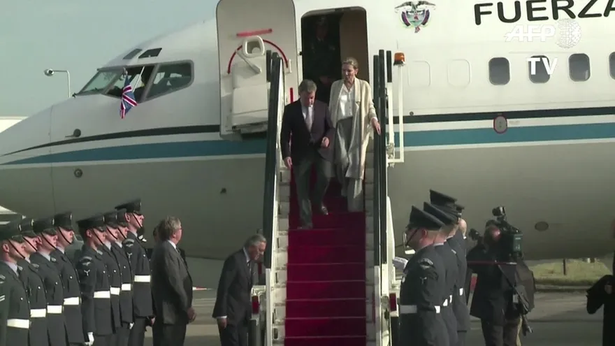 Santos advierte fragilidad del proceso de paz desde Londres