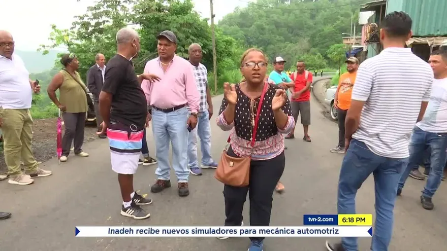 Residentes de Santa Librada se oponen a empresa recicladora