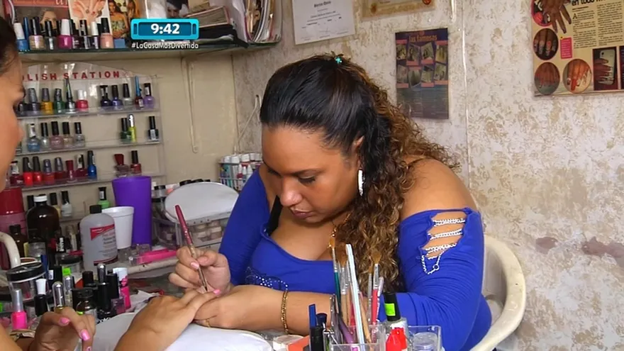 Echao Pa´Lante con La reina de las Uñas