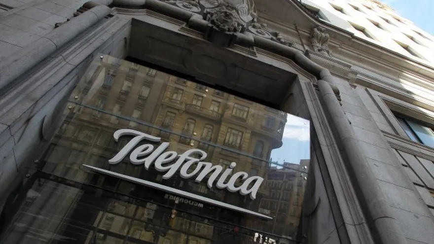 Telefónica, víctima de un virus, apaga los ordenadores de su sede