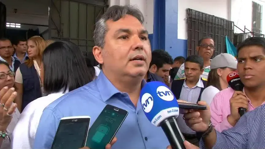 Maestros pedirán cortesía de sala en Consejo de Gabinete